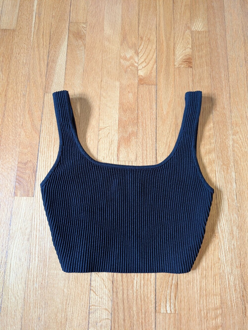 Aritzia Babaton Sculpt Knit Scoopneck Cropped Tank Top Black XS